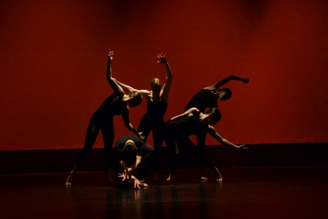 Hire wedding dance troupe Brighton Sussex - contemporary dancers available for booking consultation